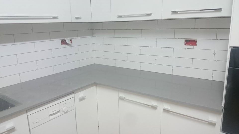 חיפוי מעל השיש - שיפוץ ברחובות