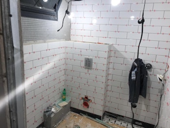 שיפוץ מקלחת ושירותים