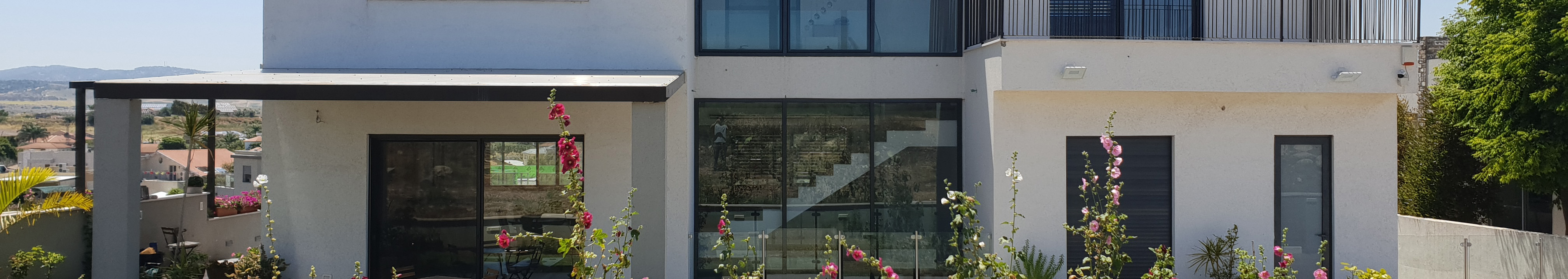 צילום מעבודה של אדיר רותם