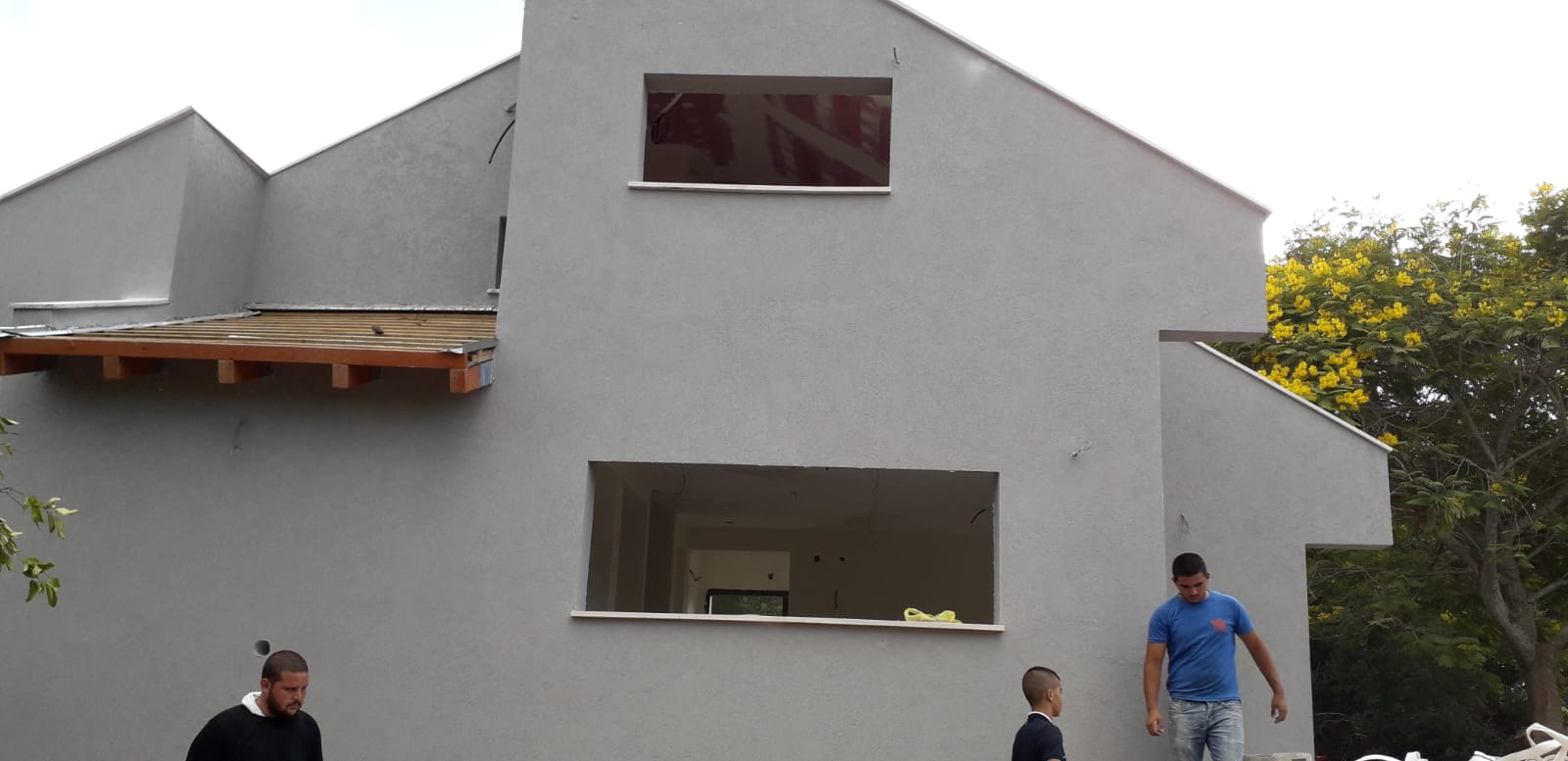 שיפוץ חיצוני ופנימי לבית פרטי