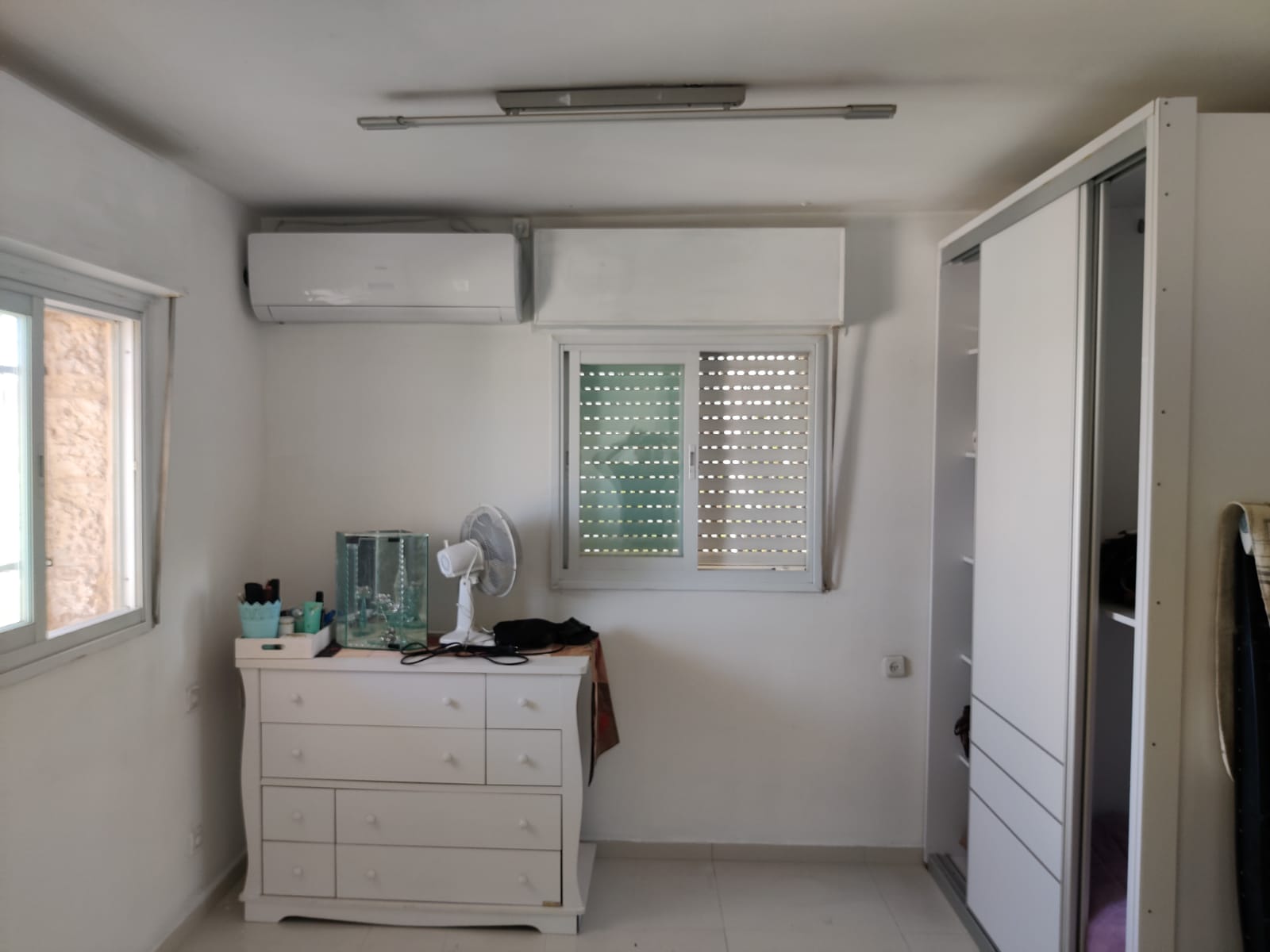 תיקונים וצבע