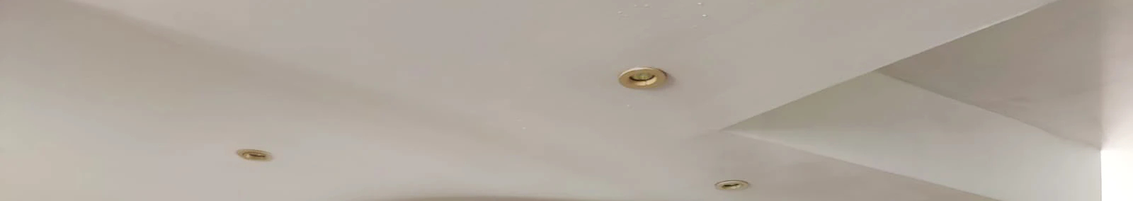 צילום מעבודה של איתי סקורי