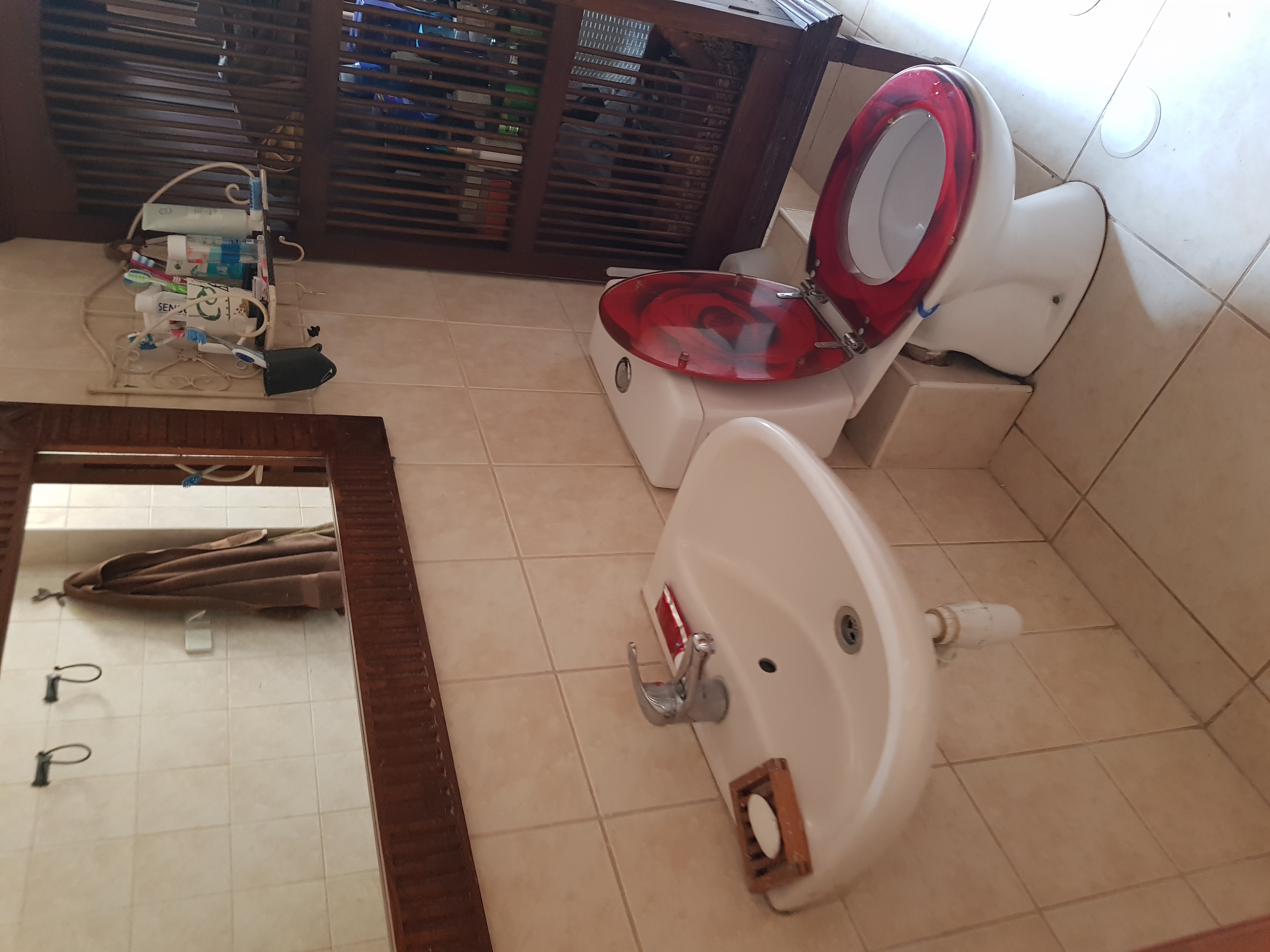 תכנון, שיפוץ ועיצוב דירת 4 חדרים