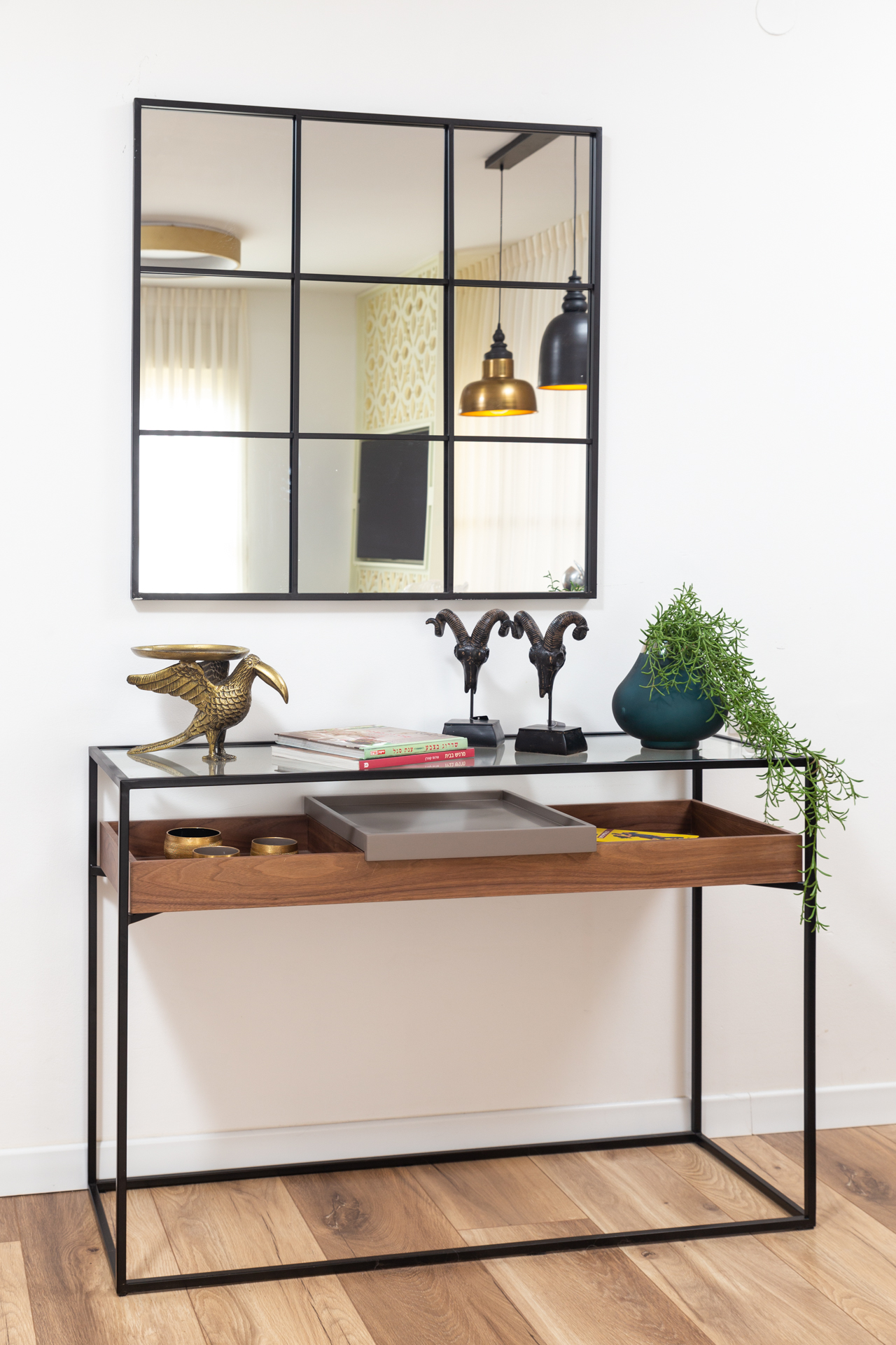 תכנון, שיפוץ ועיצוב דירת 4 חדרים