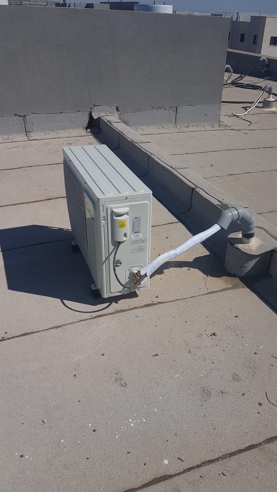 עבודות צבע, איטום, תיקונים ומיזוג אויר