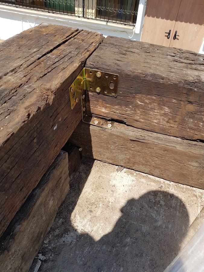 שיפוץ כניסה למקלט