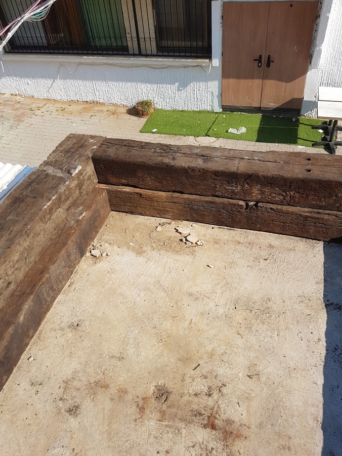 שיפוץ כניסה למקלט