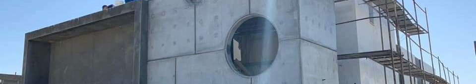 צילום מעבודה של אמיר