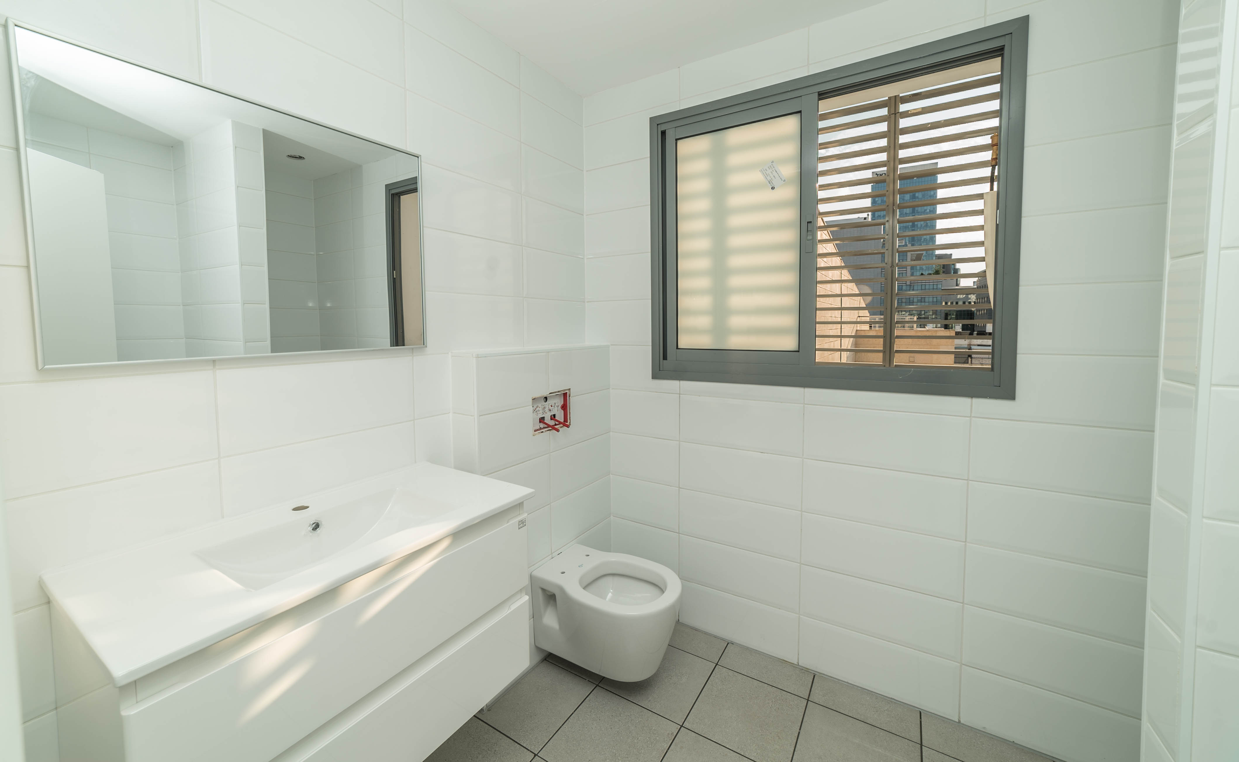 חדרי רחצה ושירותים