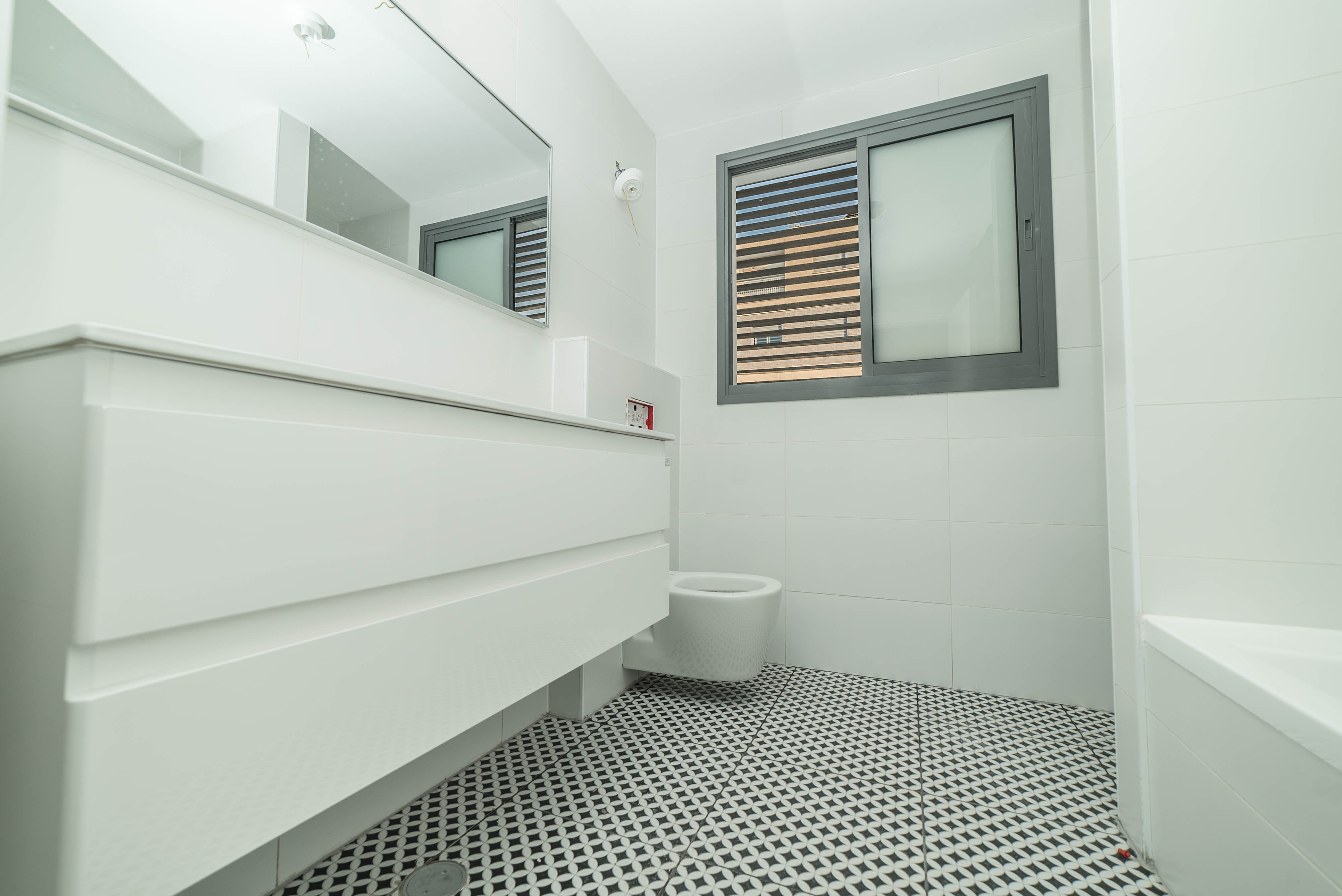 חדרי רחצה ושירותים