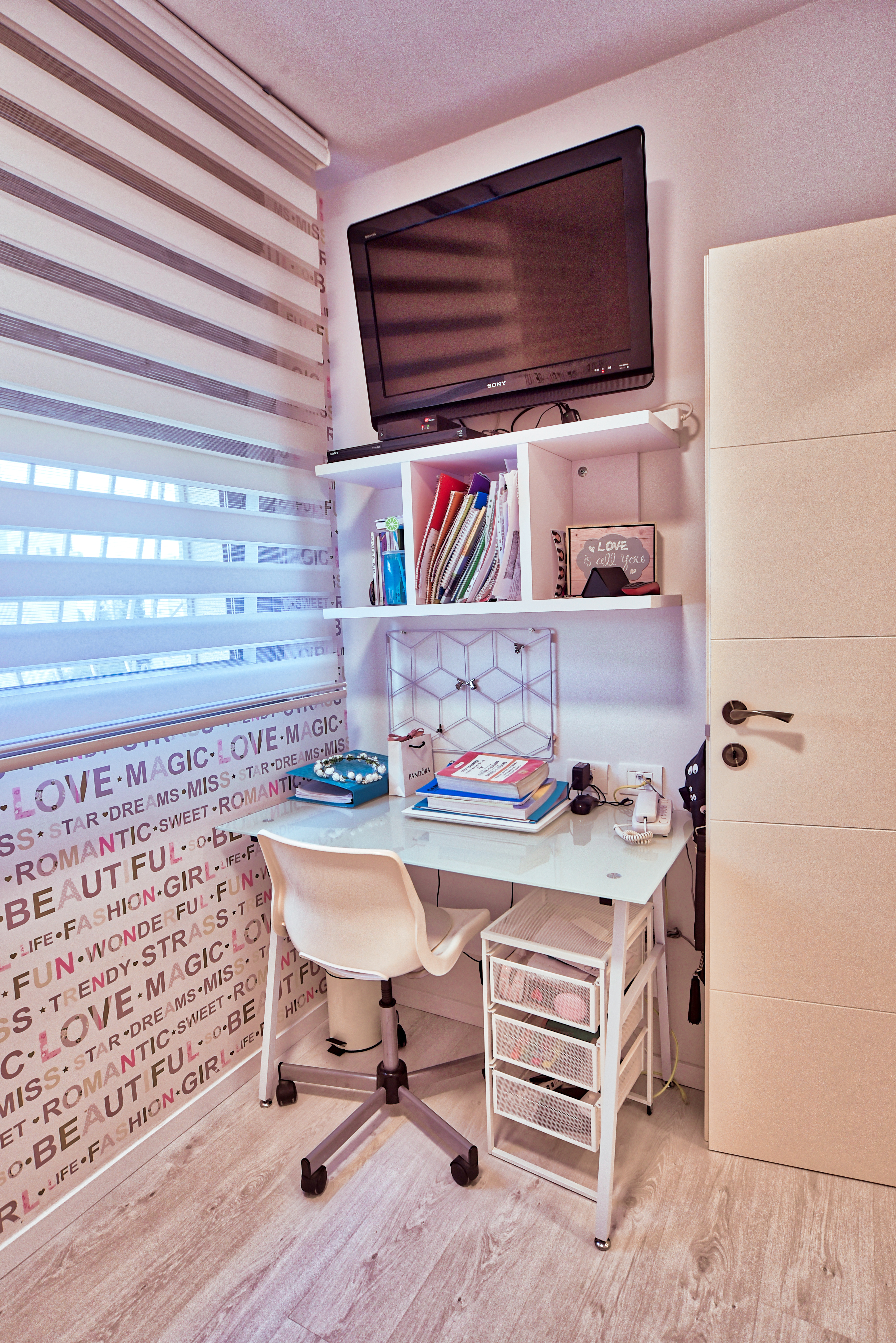 חלוקה מחדש של דירת 4 חדרים