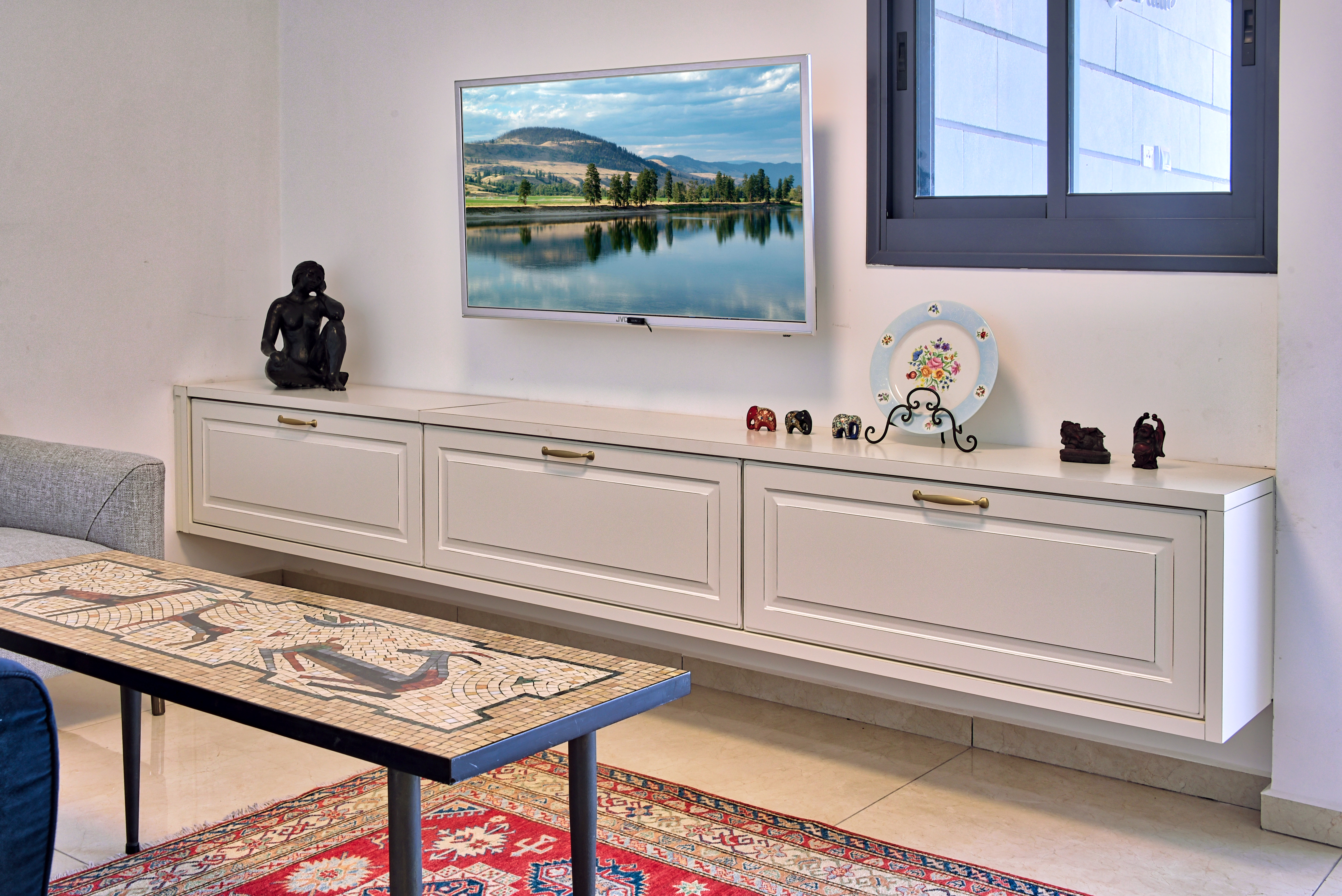 חידוש איזור המטבח והסלון בדירה ברמת גן