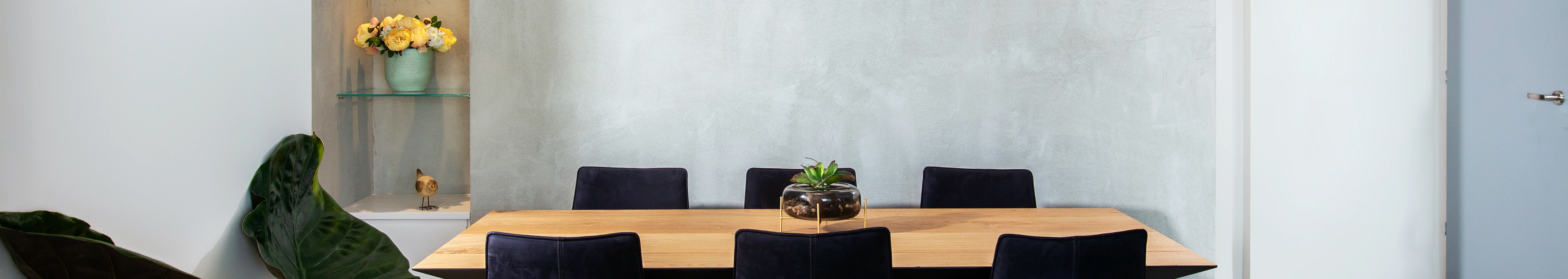 צילום מעבודה של אורי פמיני