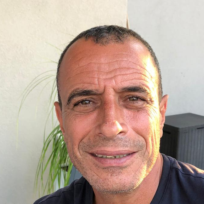 אשר איטח - חשמלאי , תמונת פנים