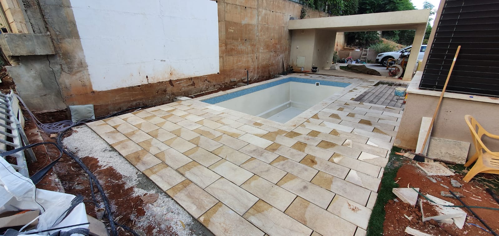 עבודות חוץ ופיתוח