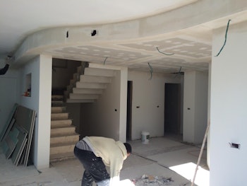 בניית שלד ועבודות גמר