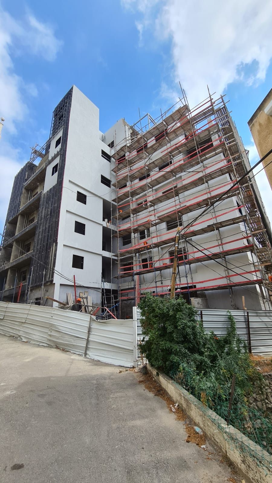 שיפוץ בניין חיצוני