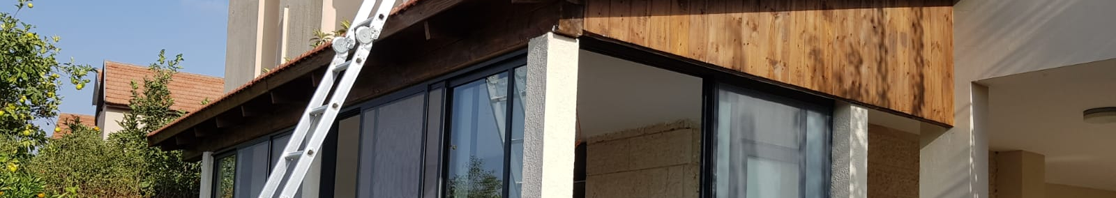 צילום מעבודה של ג'ו שיפוצים