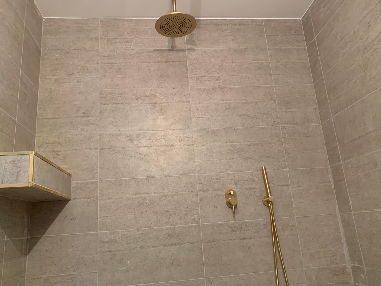 ריצוף חדרי אמבטיה