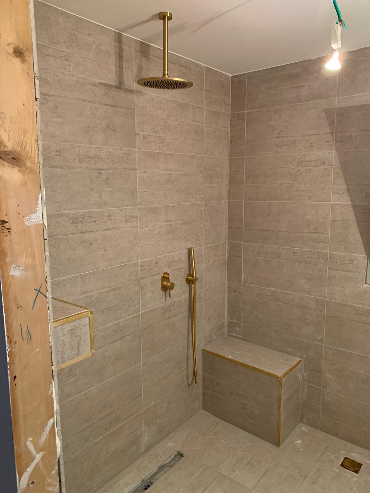 ריצוף חדרי אמבטיה