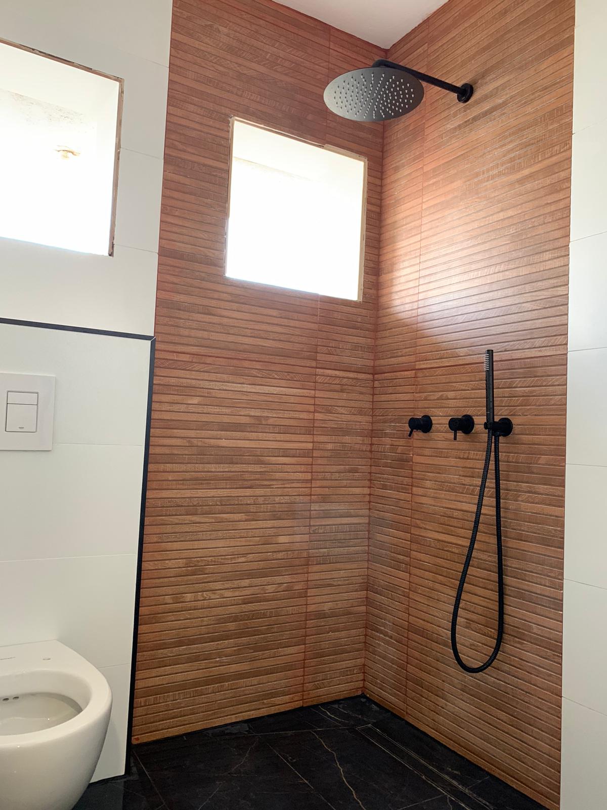 ריצוף חדרי אמבטיה