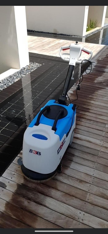 ניקיון משרדים