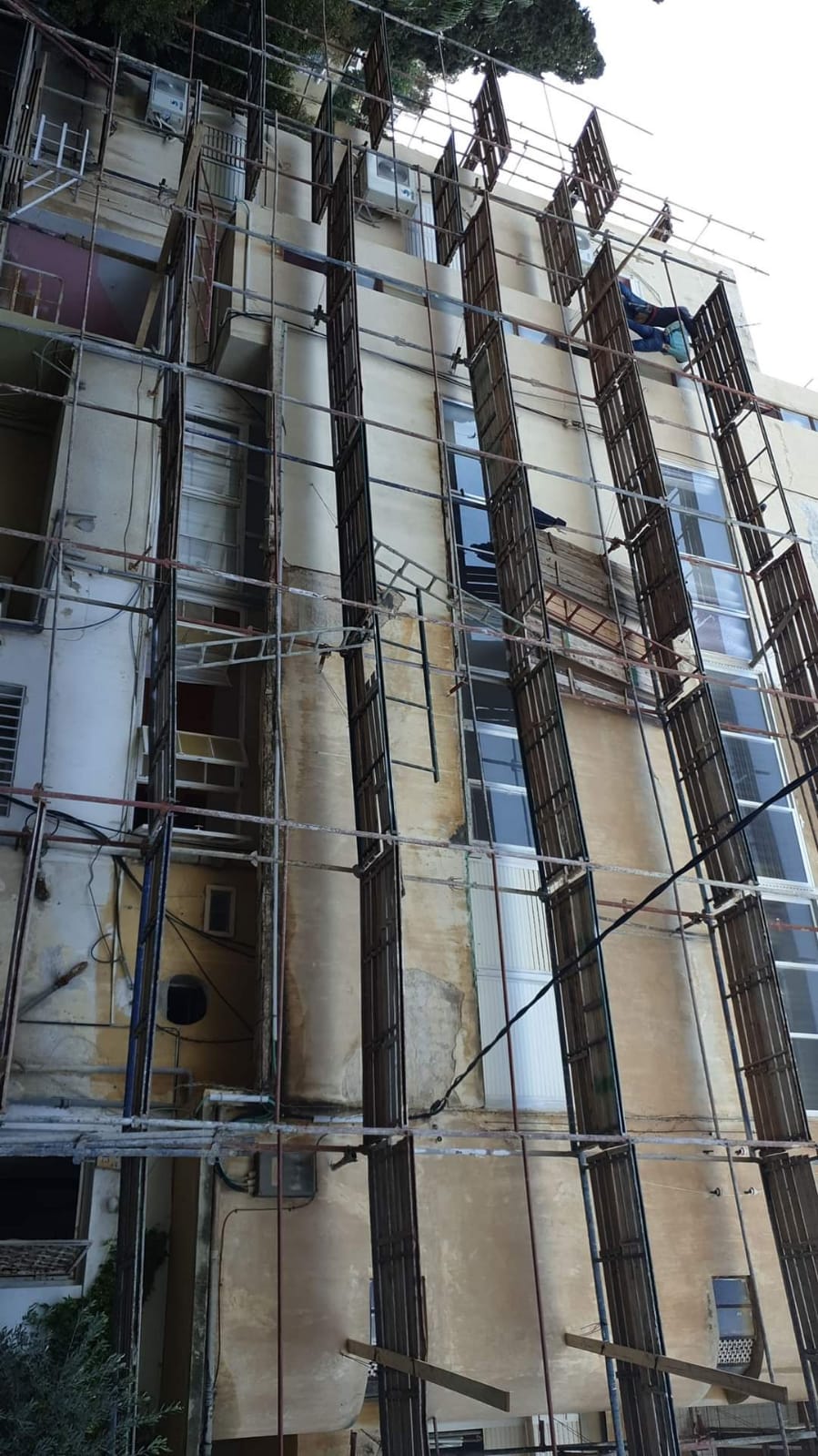 שיפוץ בניין חיצוני