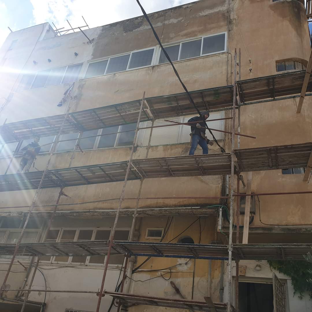 שיפוץ בניין חיצוני