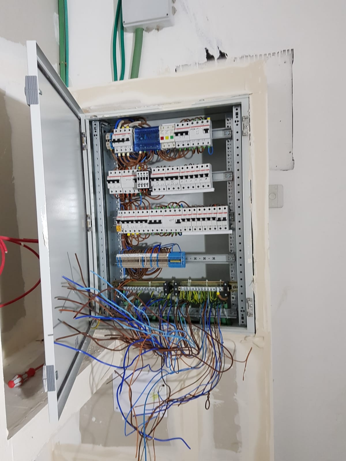 עבודות חשמל