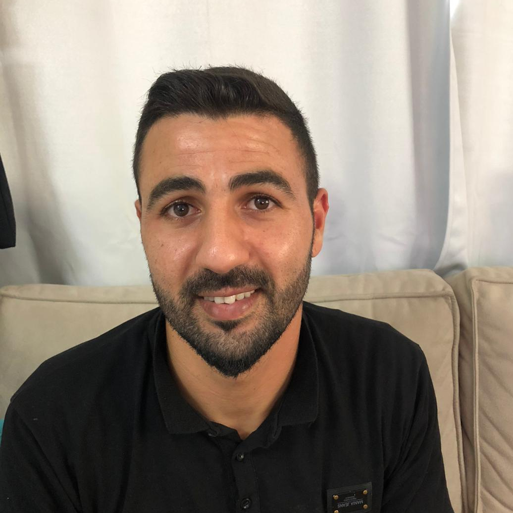 אדיר ממן - מתקין דלתות , תמונת פנים