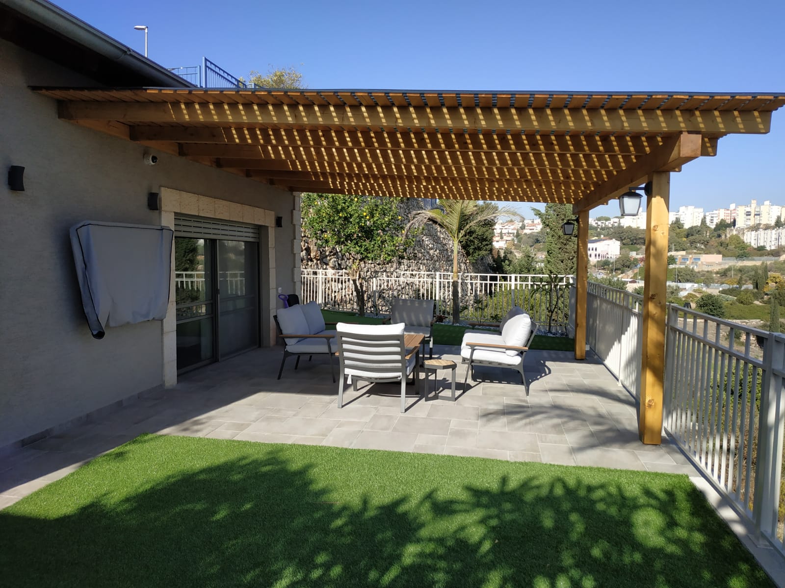 צילום מעבודה של סאני