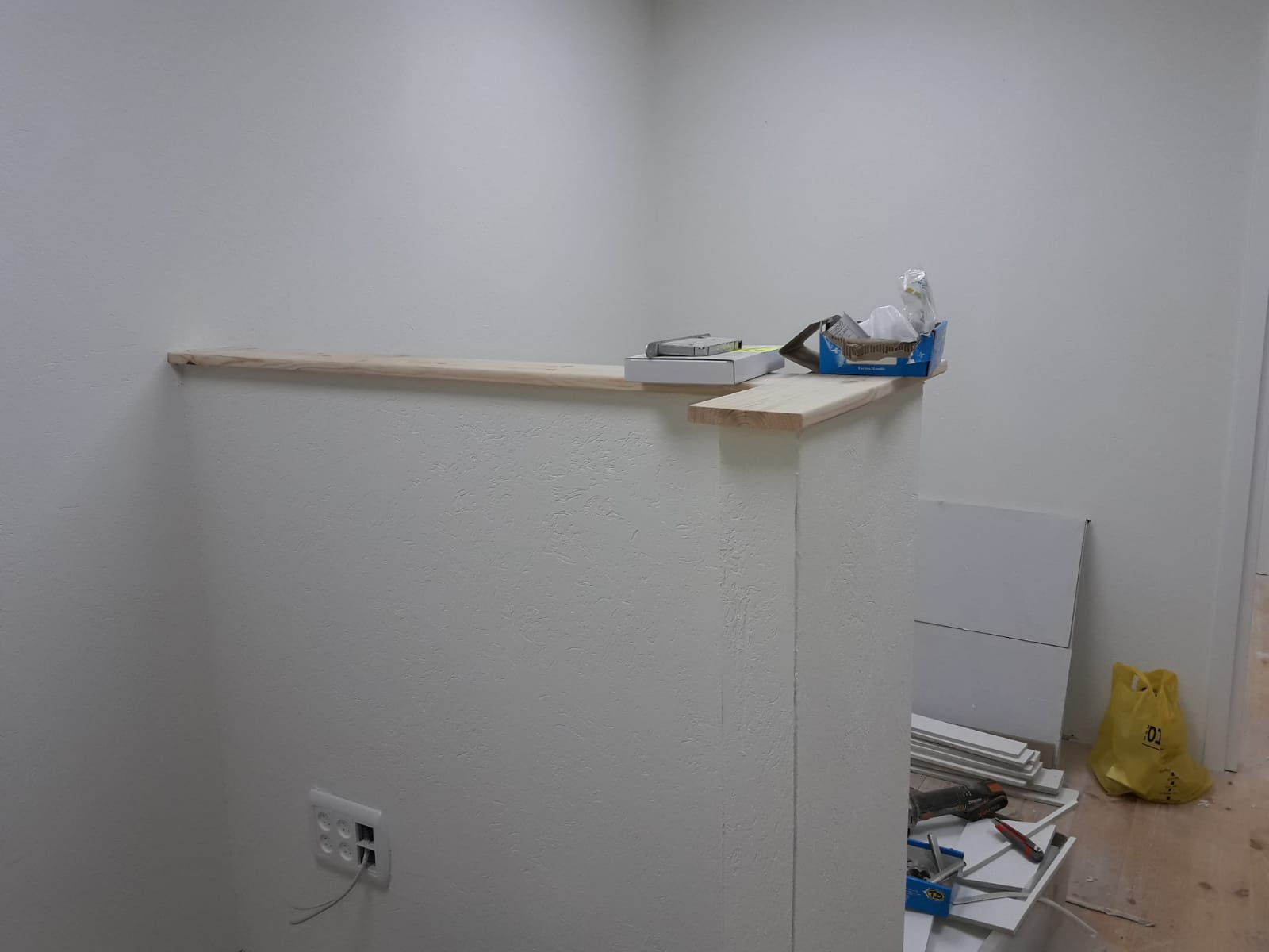 שיפוץ משרד חברת עדן תעופה בע''מ