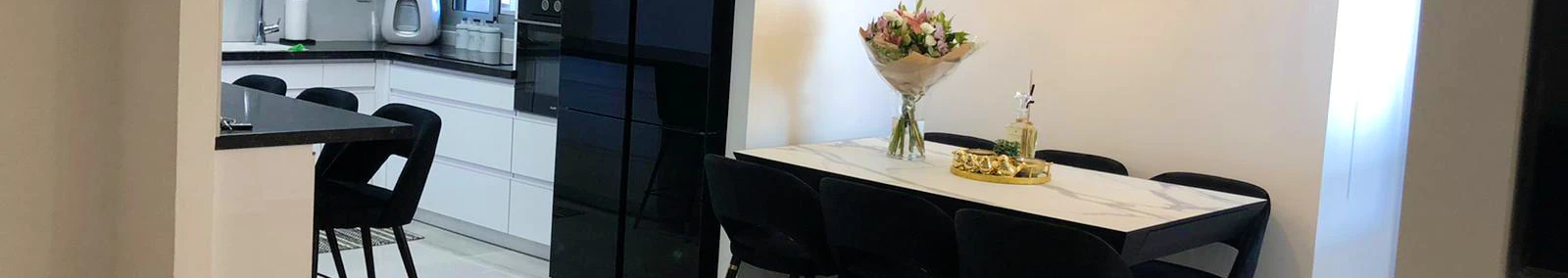 צילום מעבודה של יוני קוזי