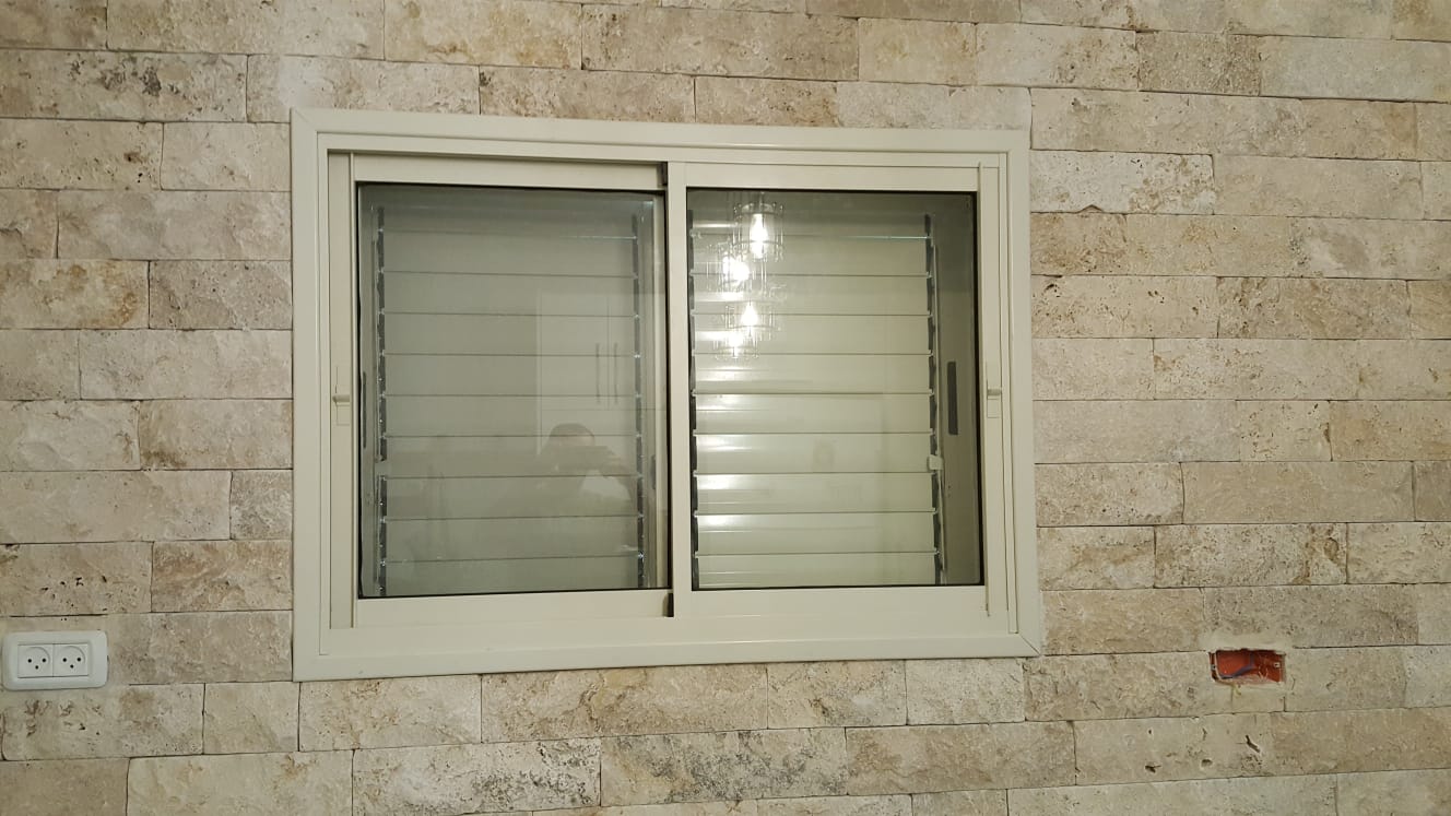 חלונות אלומיניום