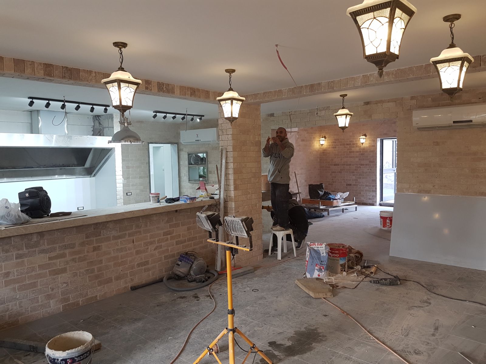 שיפוץ מסעדה