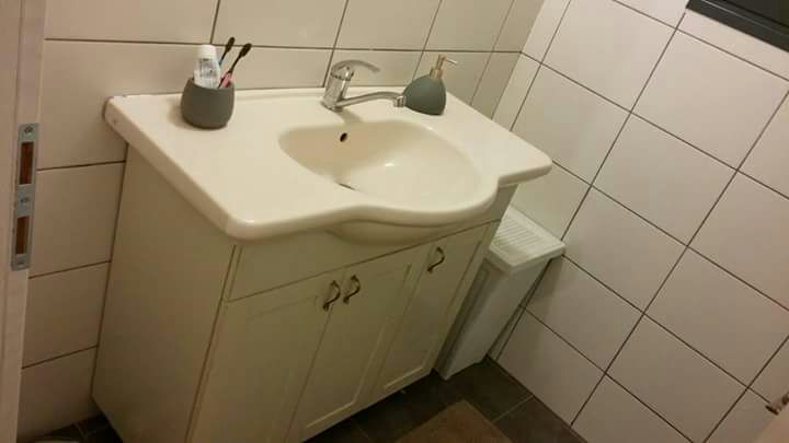 צילום מעבודה של ניר סקינז