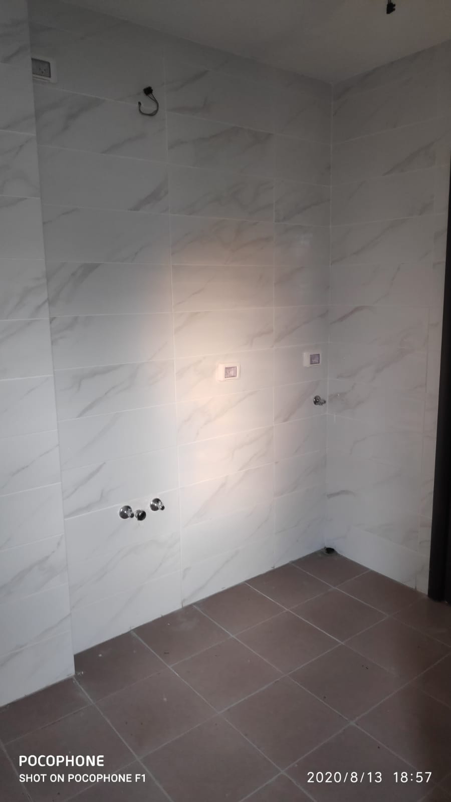 שיפוץ מקלחת קומפלט - לפני ואחרי