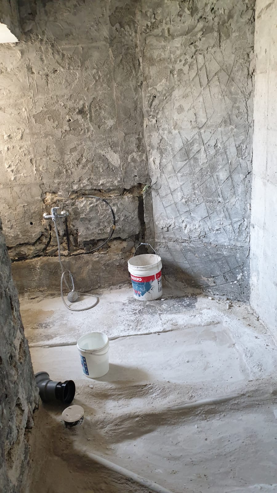 שיפוץ מקלחת קומפלט - לפני ואחרי