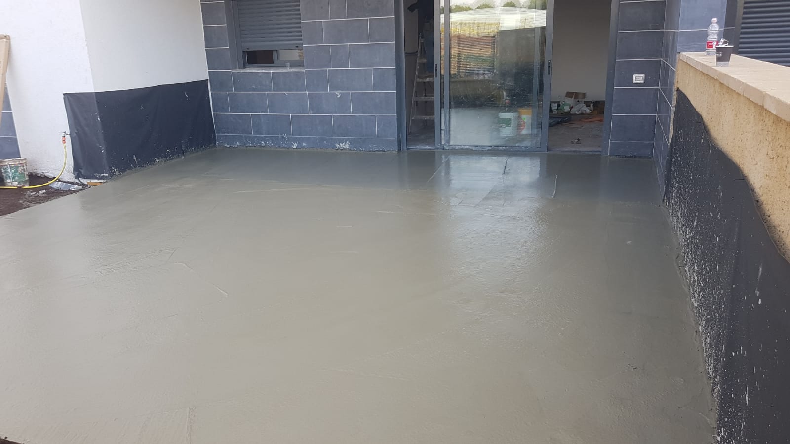 החלקות בטון