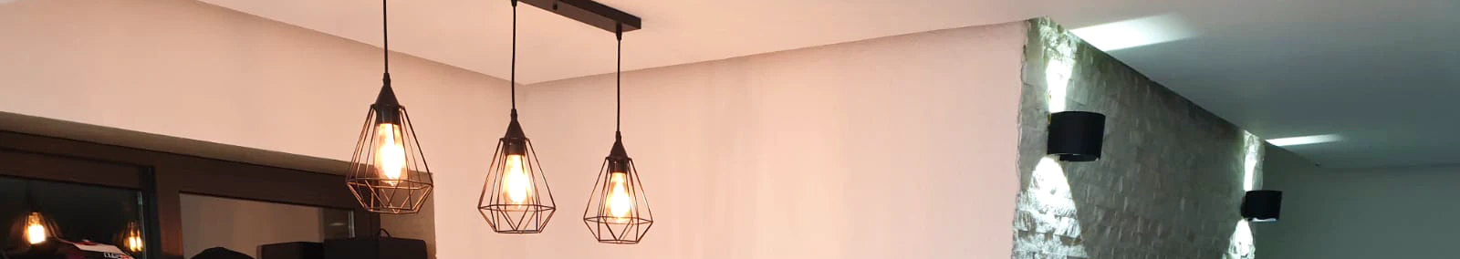 צילום מעבודה של אלישע אליאס