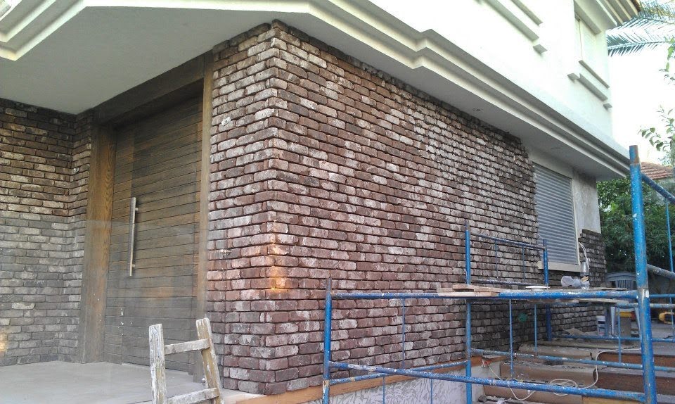 שליכט צבעוני וחיפוי בריקים