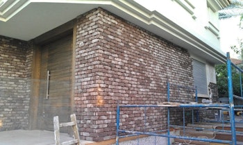 שליכט צבעוני וחיפוי בריקים