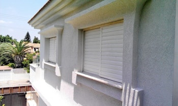 שליכט צבעוני וחיפוי בריקים