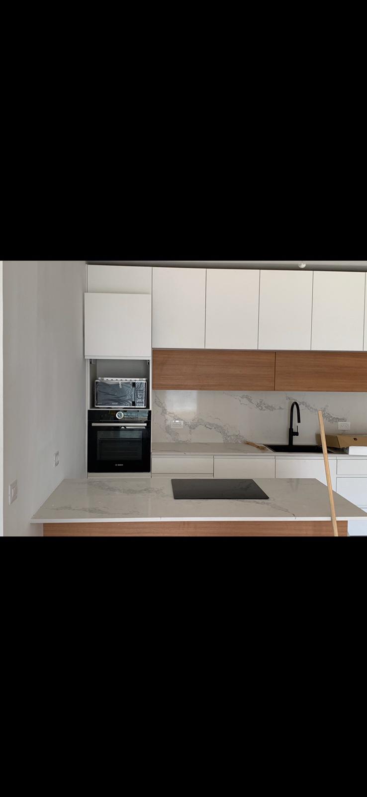 תכנון, ייצור והתקנה של מטבח