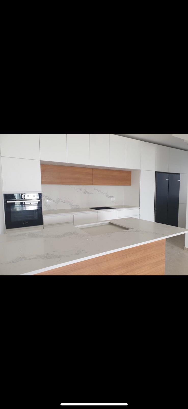 תכנון, ייצור והתקנה של מטבח