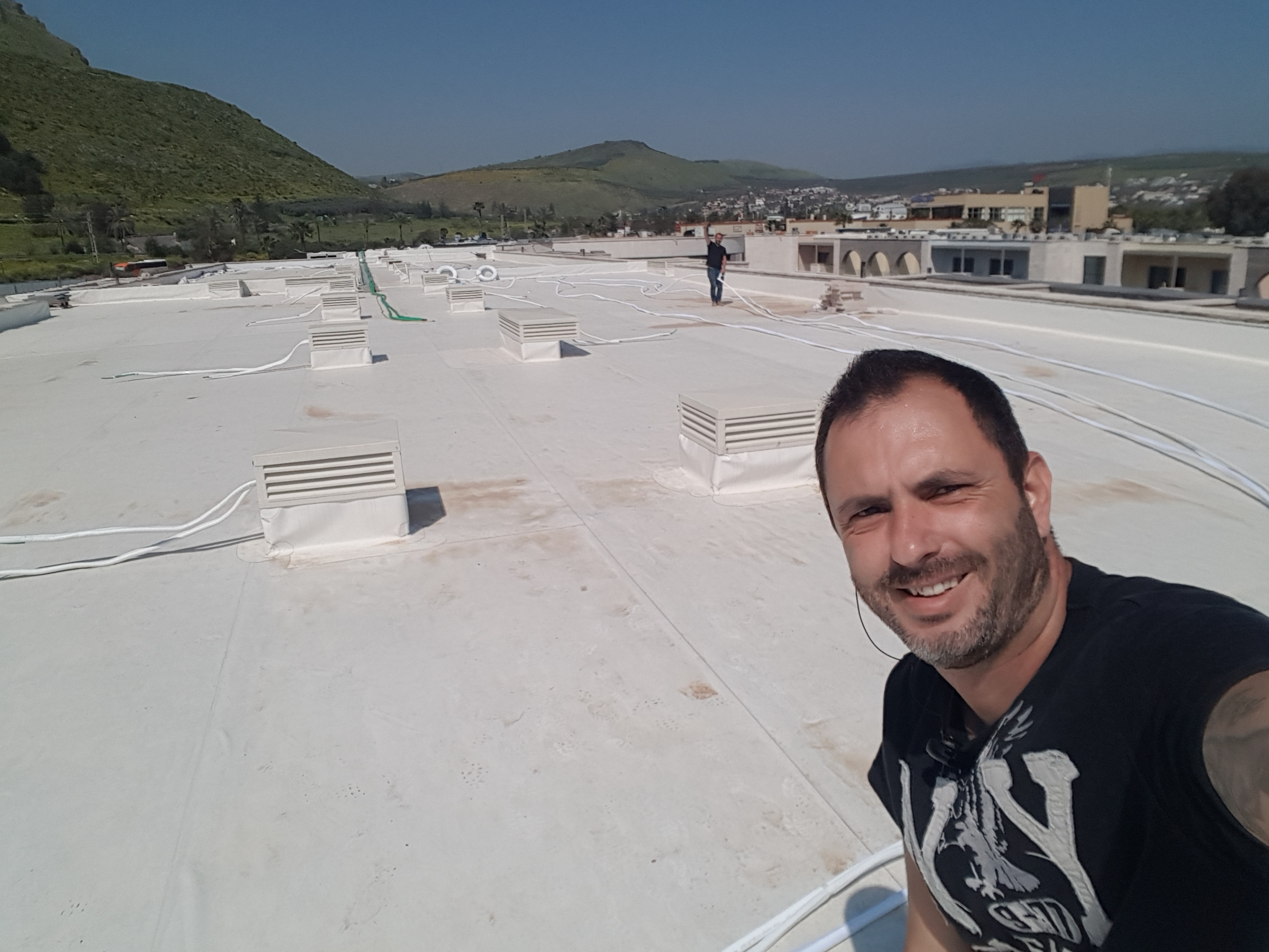 עבודות צבע, איטום, תיקונים ומיזוג אויר