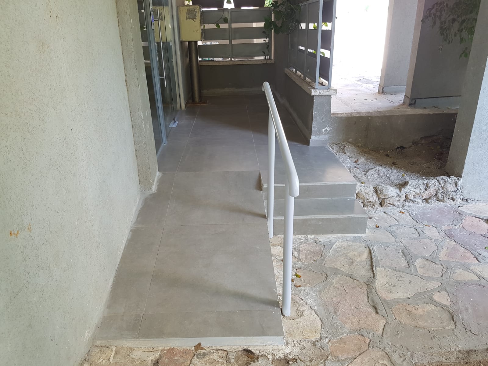 שיפוץ בניין