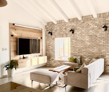 הוילה בת ה40 שבה לבעוט :)