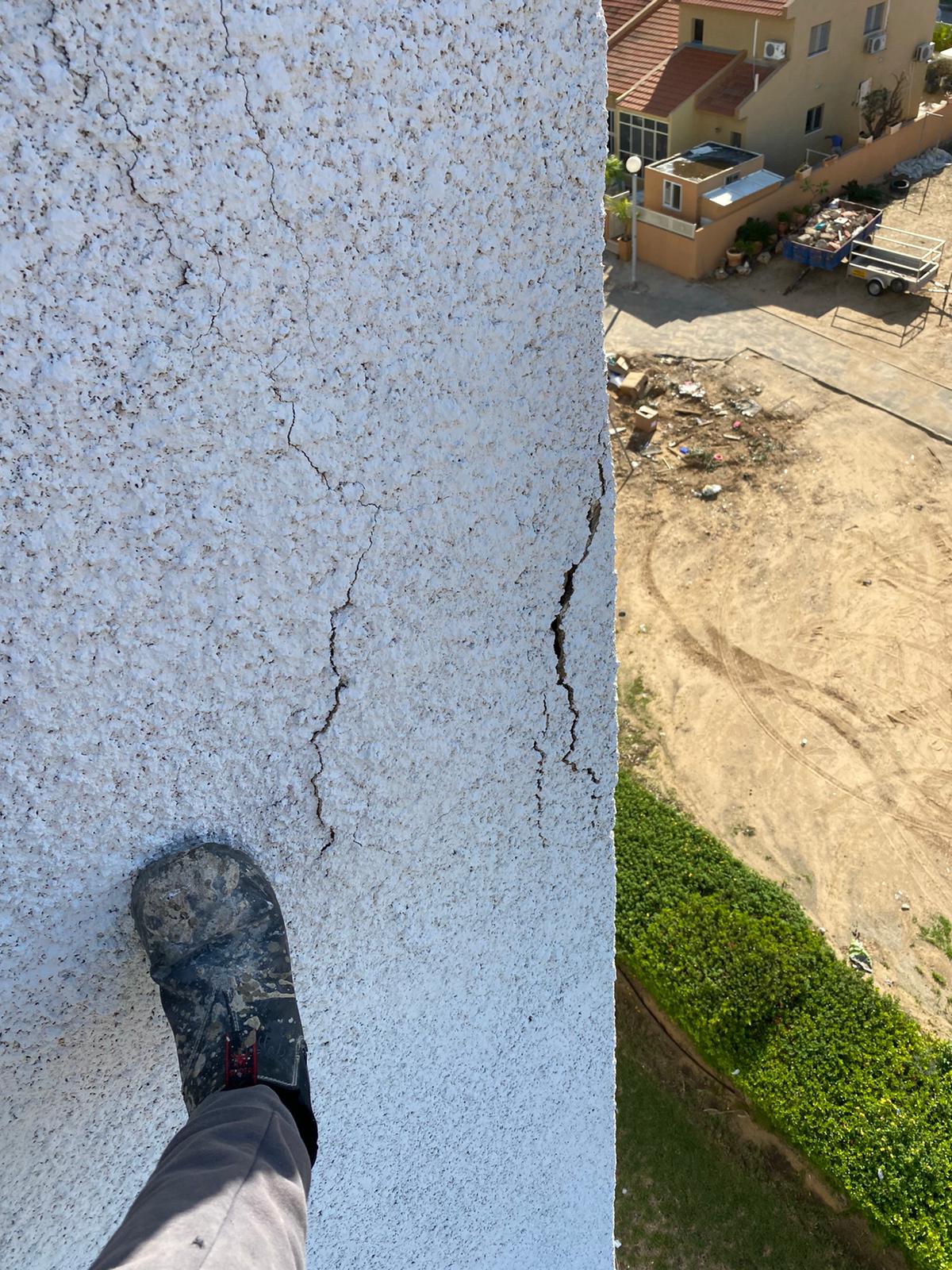 איטום קיר חיצוני בסנפלינג