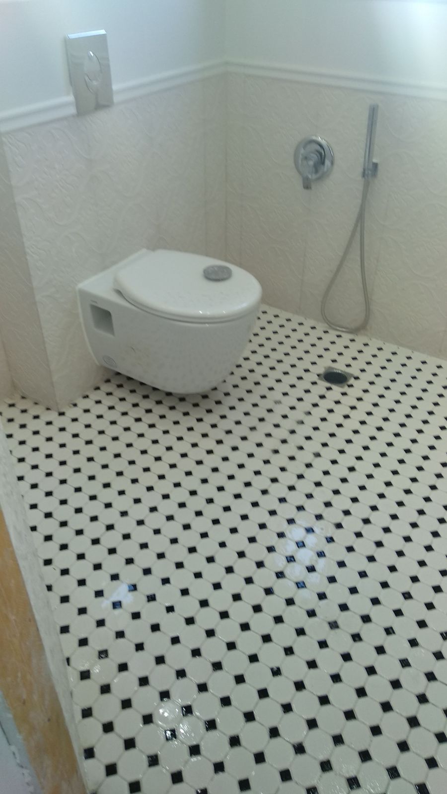 שיפוץ מקלחת ושירותים